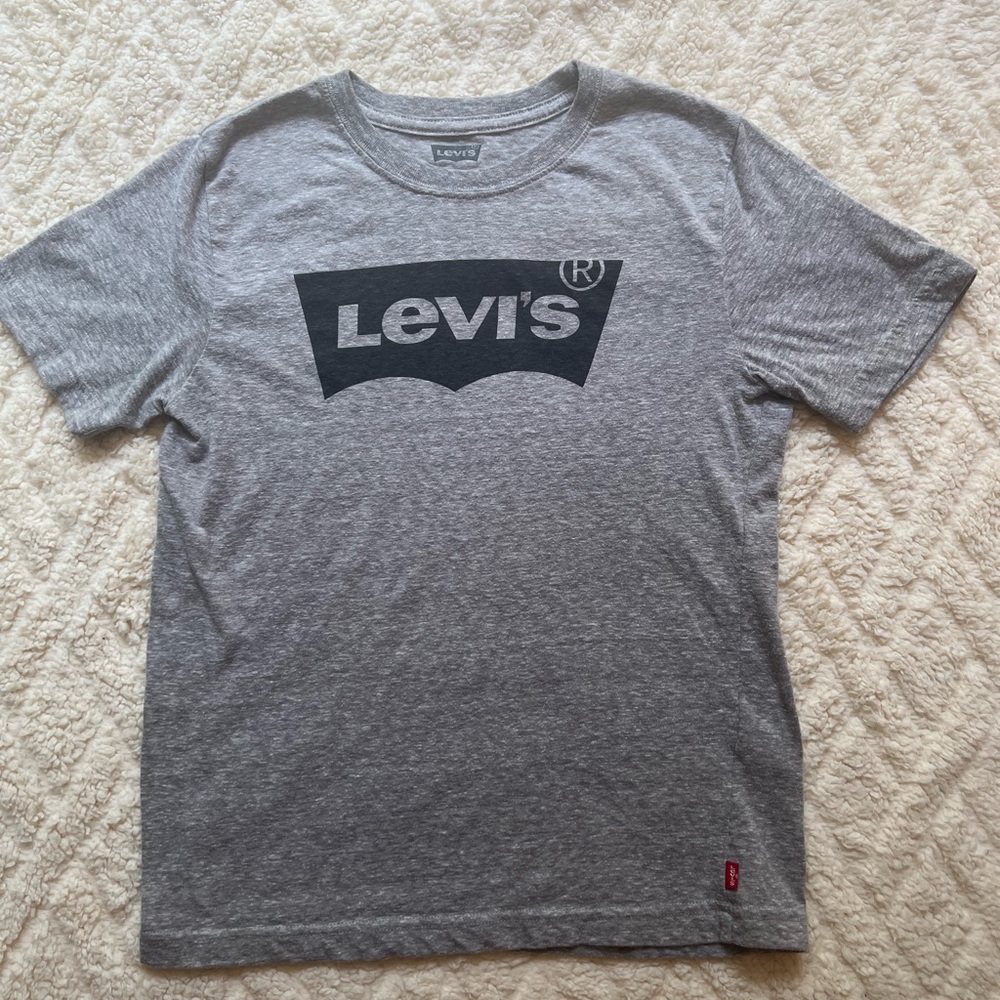 Levi's Heather Gray Logo T-Shirt for a Boy.
